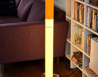 Sigaretten-geïnspireerde LED-vloerlamp, 65 cm, oranje sfeerverlichting, moderne blikvanger.