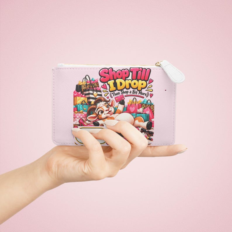 Mini pochette personalizzata "Shop Till I Drop", borsetta con zip e nome personalizzato, trousse per il trucco, regalo divertente con capra, regalo per shopaholic, regalo per lei immagine 4