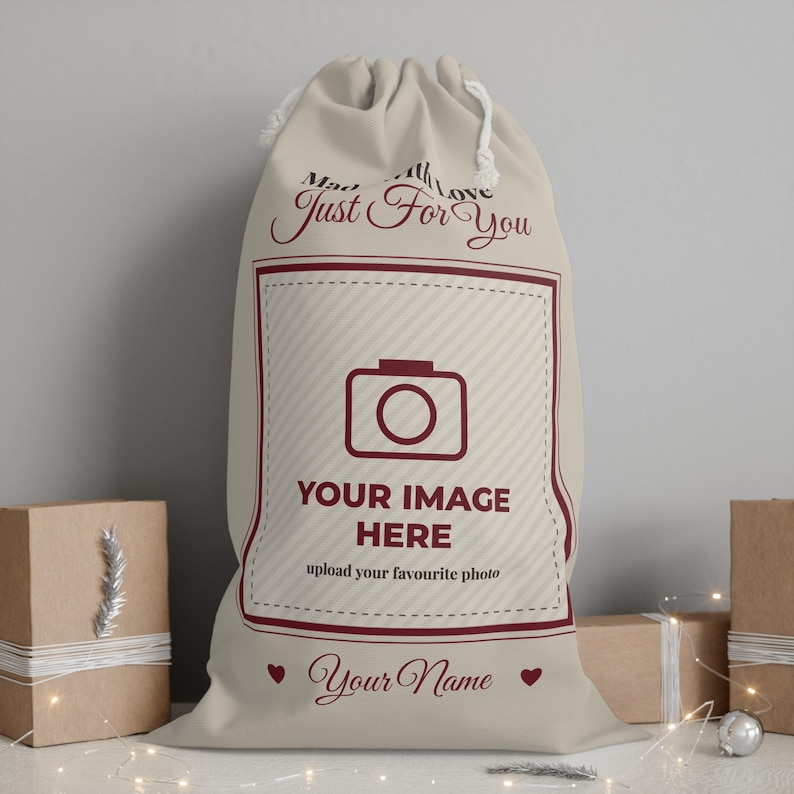パーソナライズされた写真入りサンタサック、カスタム名入りクリスマスプレゼントサック、ここにあなたの写真、子供、家族、ペットの写真入りギフトバッグ 画像 3