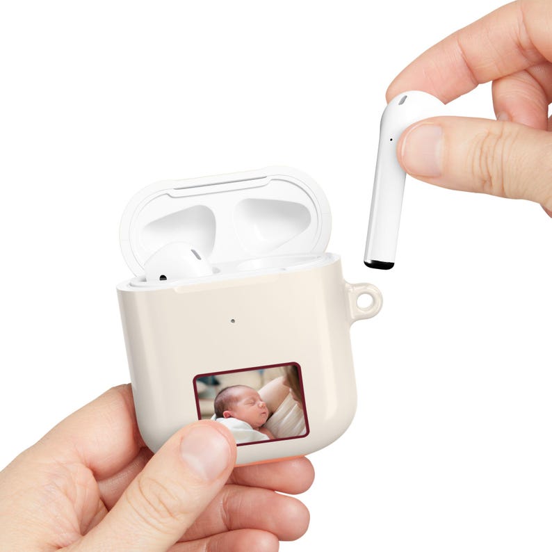 Funda personalizada para AirPods con foto de bebé, funda para auriculares con nombre personalizado, compatible con Pro y Gen 1-4, regalo para papá primerizo, regalo para mamá primeriza imagen 18
