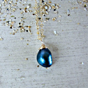 Blue Pearl Pendant, Single Pearl Necklace, Midnight Blue Pearl, Single Pearl Pendant, One Pearl On Chain, Something Blue