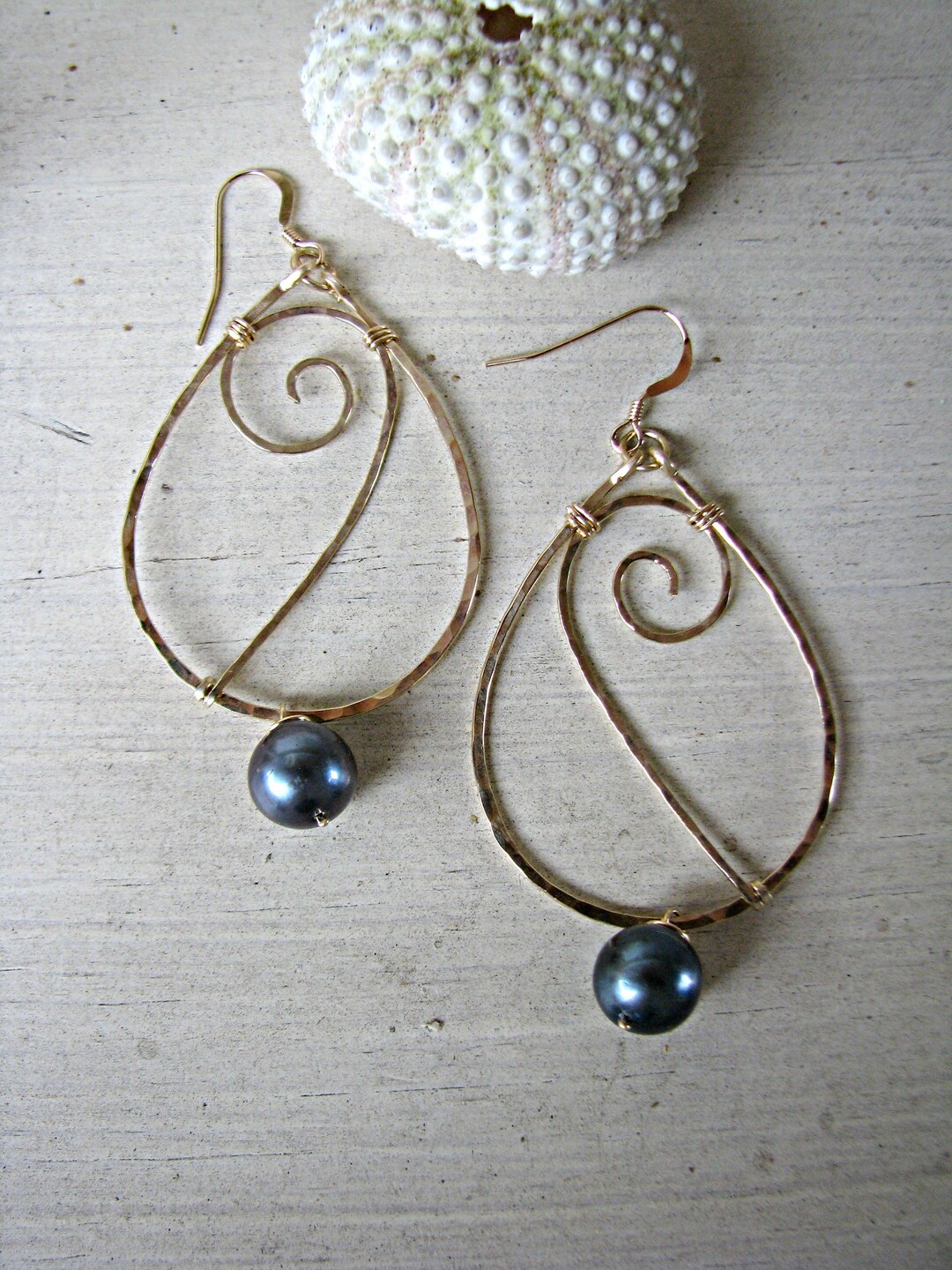 Black Pearl Teardrop Hoops, Koru Hoops, Koru Earrings, Black Pearl