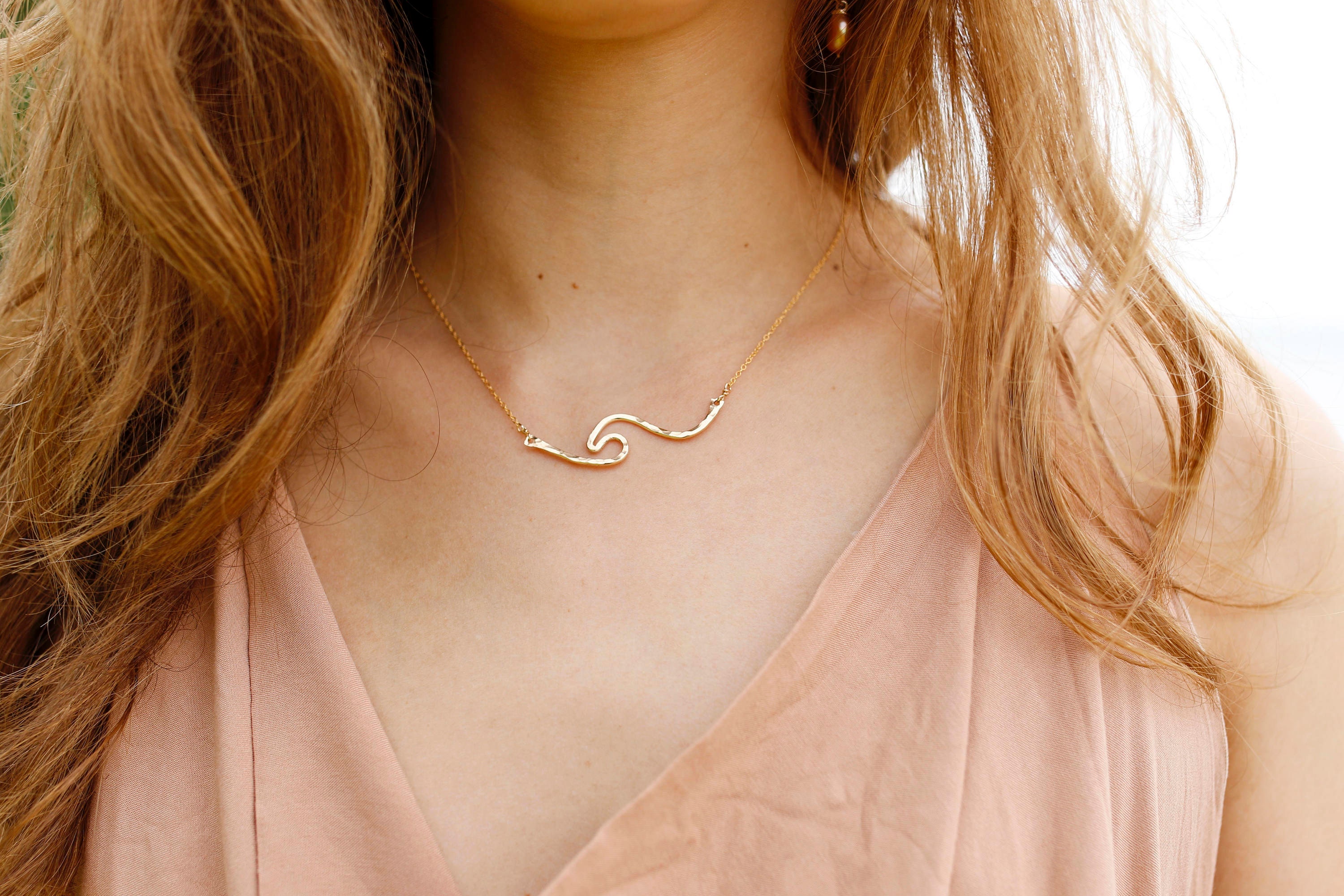 KA346 Wave Necklace