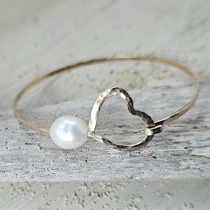 Gold Heart Bangle, White Pearl Bracelet, White Pearl Heart Bangle, Heart Shaped Bracelet, Heart Bangle with White Pearl