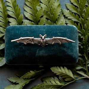 Épingle chauve-souris en argent sterling et en étain