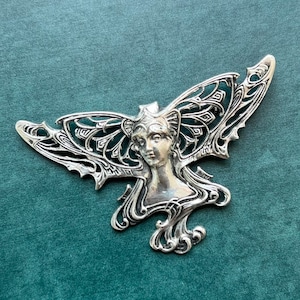 Sterling silver pew fairy pin