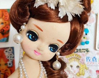 Cute Japanese vintage huge 22” Geogeous Red Dress with White Lace Pose Doll / Bradley Doll / Big Eyed doll Ayumi Uyama style doll from Japan