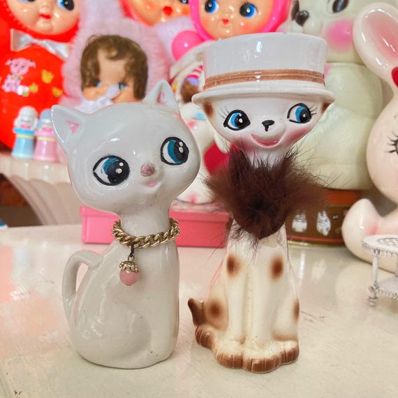 Cute Vintage 1960s White Kitty Cat OR Brown Fur Cat With Chain
