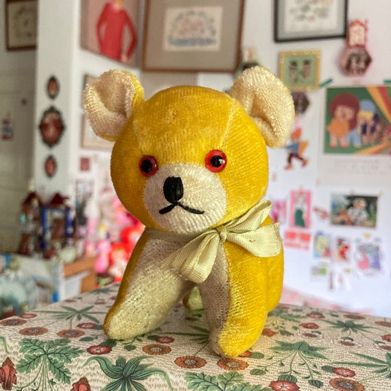 ぬいぐるみ Teddy bear vintage Japanese clothing Vtg Cute Japanese Vintage Bead Eyes Yellow Bear Stuffed Animal Plush
