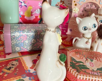 Kitschy 1960s Japan Kitschy Ceramic Cat Figurine Showa Vintage