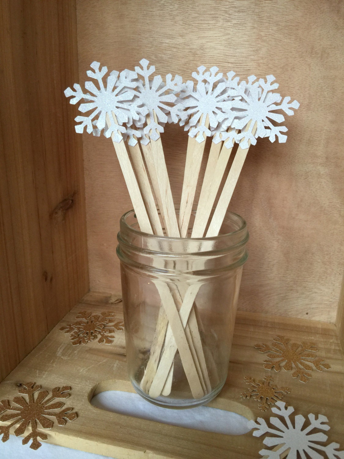 Snowflake Straw Topper – The Rainbow Feather