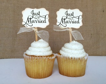 12 Just Married Wedding Cupcake Toppers