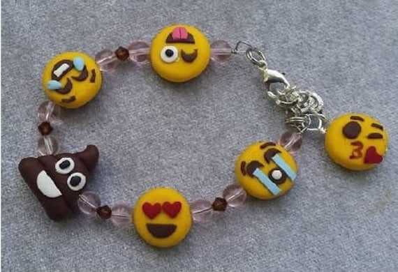 Caca de Emoji niño pulsera polímero Clay cristales - Etsy