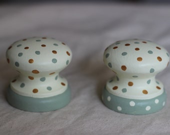 HANDPAINTED POLKADOT Drawer Knobs & Handles, 'Vintage Look' Knobs, Cream, Pale Green, Gold, Polka Dot Knob, Gold Polka Dot and Cream Knobs.