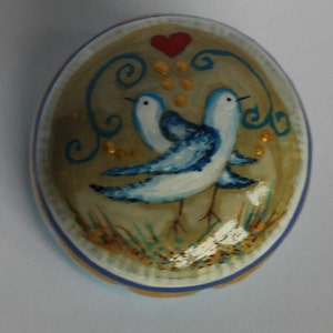 bird knob, rustic style, handles and pulls, rustic style handles, bluebird love heart, love heart knob, bird heart knobs, painted bird. image 2