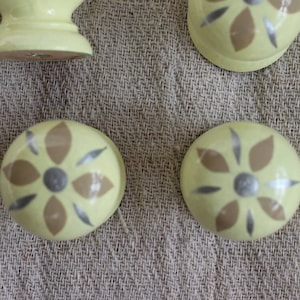 knobs, painted cabinet knob, drawer pulls, hand painted decorative knob, cream beige silver unique design cream knob, cream and silver knob