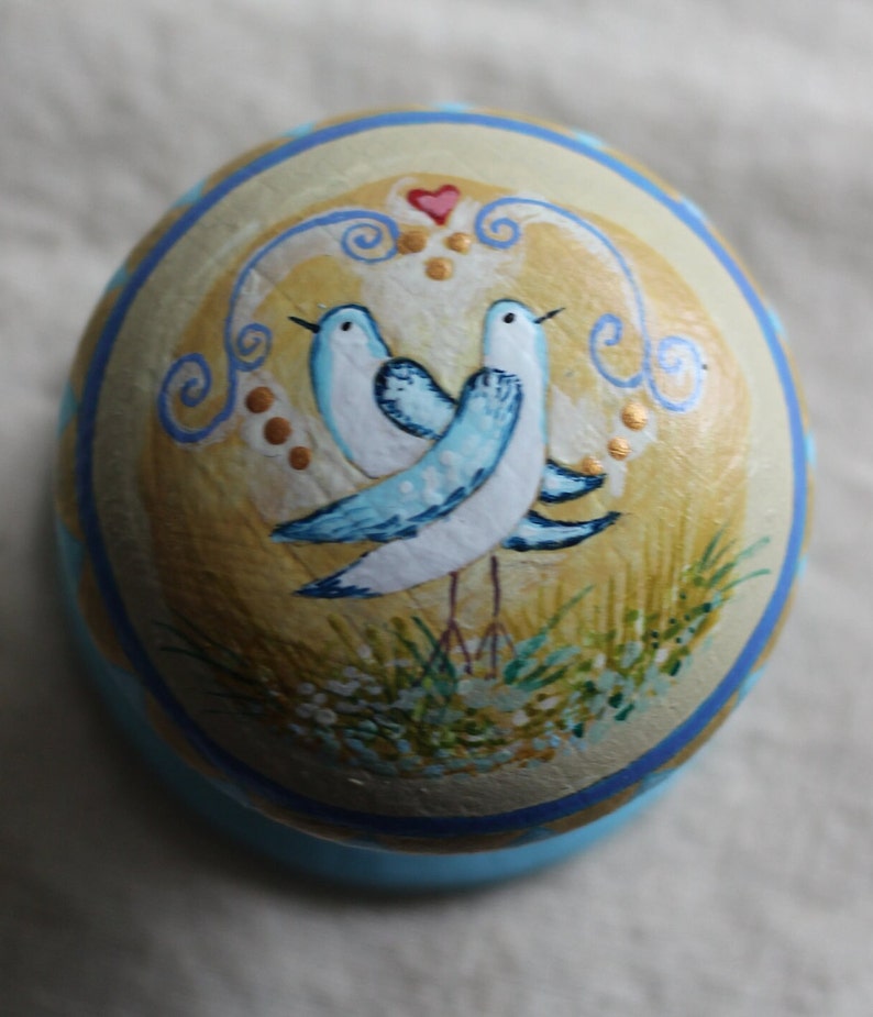 bird knob, rustic style, handles and pulls, rustic style handles, bluebird love heart, love heart knob, bird heart knobs, painted bird. image 1