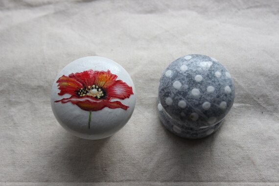 Knobs Dresser Knob Hand Painted Drawer Pulls White Knob Etsy