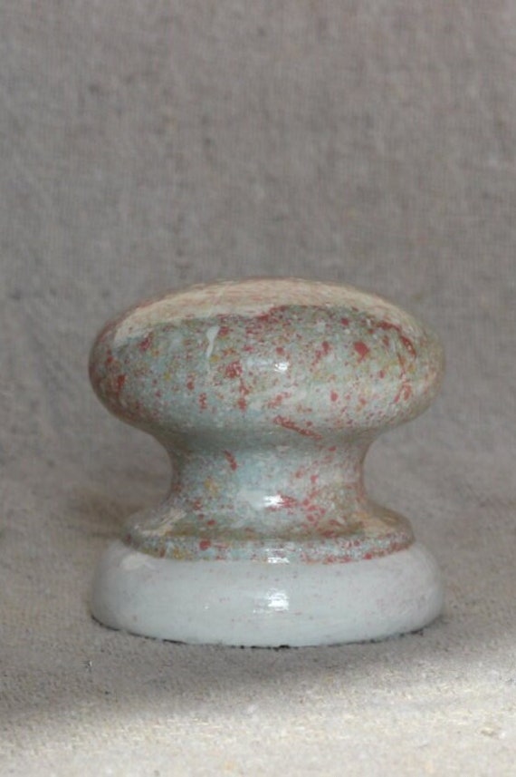 Dresser Knobs, Neutral Interiors, Natural Color, Raspberry Decor, Grey  Decor, Grey Knobs, Grey Handles and Pulls, Grey and Pink Speckle Knob - Etsy