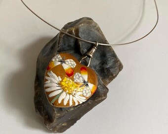 Silver Hoop Choker Necklaces, Albert Clip Charm Holder With Hand Painted White Gold Butterfly Pendant With Daisy. 16 Inch.