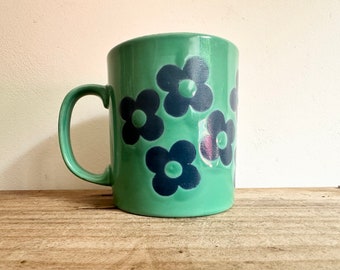 Vintage Teal Daisy Just Mugs Mug