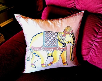 JIM THOMPSON Thailand Throw Pillow Vintage ELEPHANT Pure Silk Complete Pillow Cushion