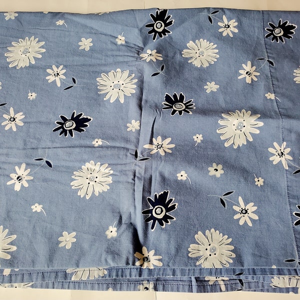 EDDIE BAUER HOME Flat Sheet Twin / Daisies Floral / Blues White / 100% Cotton / Vintage / So Pretty