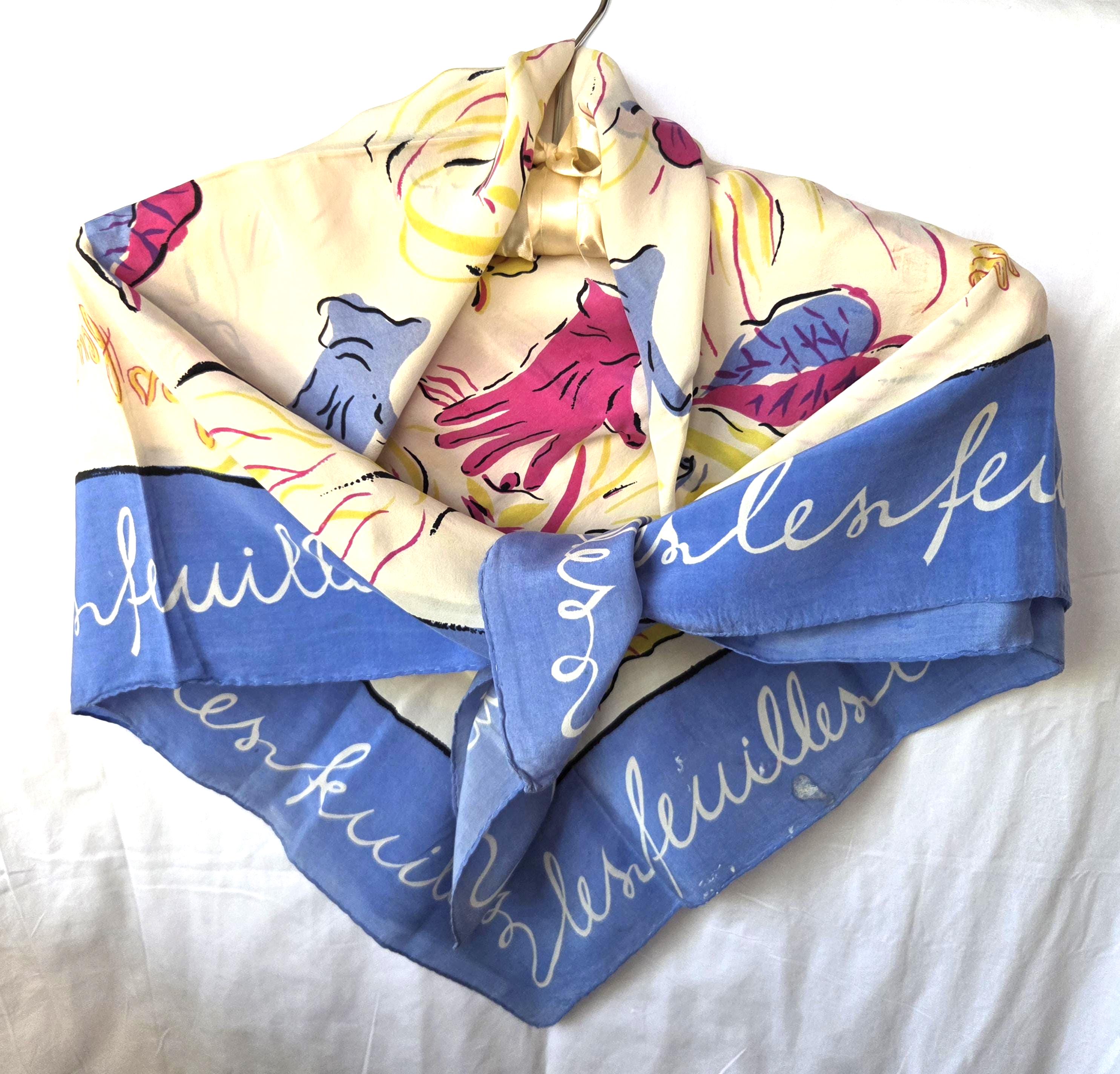 ESCADA ヴィンテージ silk 総柄 スカーフ柄 黒 ドイツ製 【公式通販】