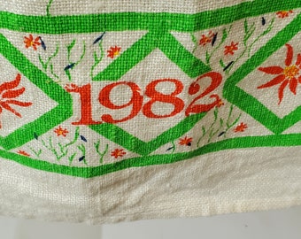 Calendario 1982 Strofinaccio / Asciugamano da cucina / BUTTERFLIY / Puro lino / Eccellente vintage / Asciugamano piuttosto pittorico