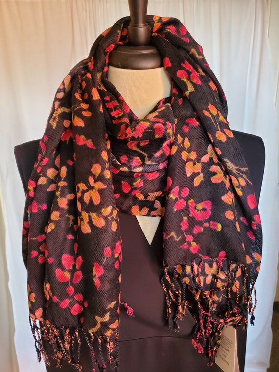 LANDS END Large Floral Scarf Wrap 28 X 60 Rectangle Pinks