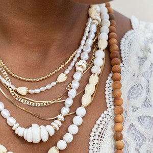 Collana di perle dorate Pikake - Mele