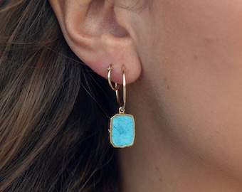 Howlite Turquoise Gold Medium Hoop Earrings, Turquoise Hoop Earrings, Small Hoop Earrings, Gemstone Hoops,Medium Hoop,Huggie Hoops,Hawaii