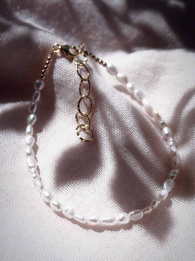 Dainty White Pearl Anklet Maile, Simple Pearl Anklet, White Pearl Anklet, Tiny Pearl Anklet, Hawaii Gift, Hawaii Anklet, Summer Jewelry image 5