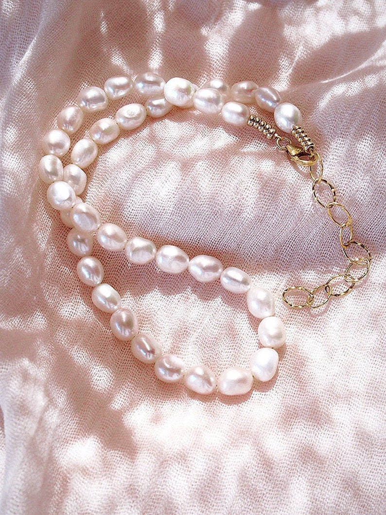 White Pearl Choker Necklace, Simple Pearl Necklace, Freshwater Pearl Necklace, Pearl Choker, Hawaii Bridesmaid Gift, Hawaii Wedding Necklace image 2