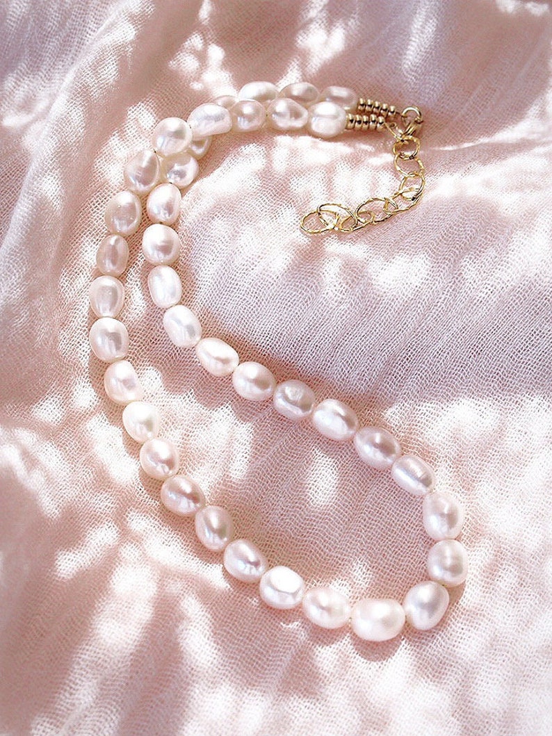 White Pearl Choker Necklace, Simple Pearl Necklace, Freshwater Pearl Necklace, Pearl Choker, Hawaii Bridesmaid Gift, Hawaii Wedding Necklace image 8