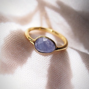 Rose Cut Tanzanite Ring - Maka'alohi