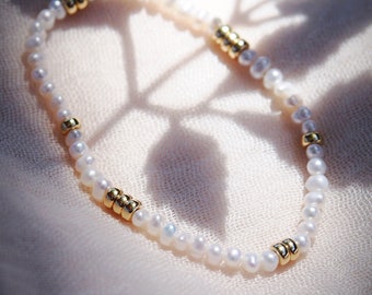 Dainty Gold and Pearl Stretchy Bracelet - Ailana