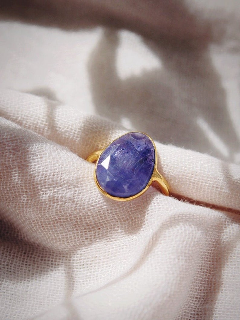 Statement Tanzanite Ring - Kila image 5