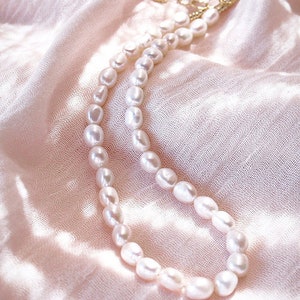 White Pearl Choker Necklace, Simple Pearl Necklace, Freshwater Pearl Necklace, Pearl Choker, Hawaii Bridesmaid Gift, Hawaii Wedding Necklace image 6