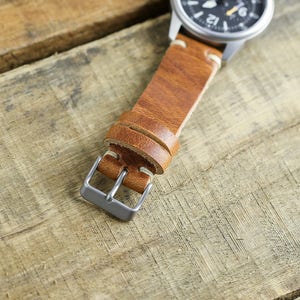 Brown Leather Watch Strap 20mm 18mm 19mm 22mm 24mm Horween Leather Watch Band in English Tan Custom Handmade Thumbnail Buckle image 3