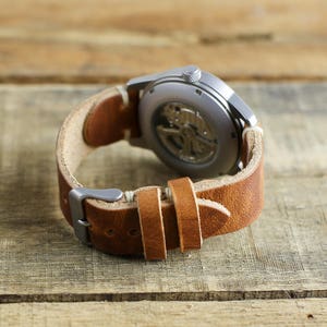 Brown Leather Watch Strap 20mm 18mm 19mm 22mm 24mm Horween Leather Watch Band in English Tan Custom Handmade Thumbnail Buckle image 2