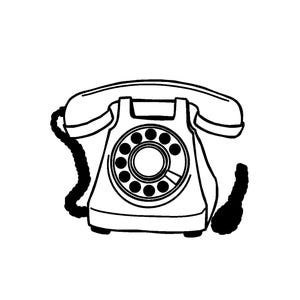 Puede incluir: Un dibujo de l&iacute;neas en blanco y negro de un tel&eacute;fono de disco con un auricular apoyado en la base. La palabra Telephone est&aacute; impresa en texto negro sobre la ilustraci&oacute;n. El dise&ntilde;o presenta un disco circular con diez orificios.