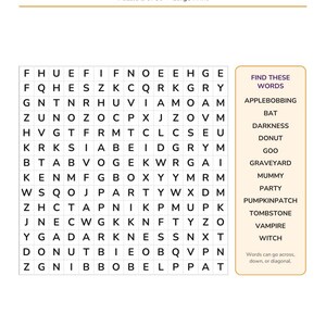 Puede incluir: Una p&aacute;gina de sopa de letras de Halloween titulada Halloween Word Search, Puzzle 1 of 50, Large Print. Presenta una cuadr&iacute;cula de letras y una lista de palabras para encontrar, incluyendo Applebobbing, Bat, Darkness, Donut, Goo, Graveyard, Mummy, Party, Pumpkinpatch, Tombstone, Vampire y Witch.