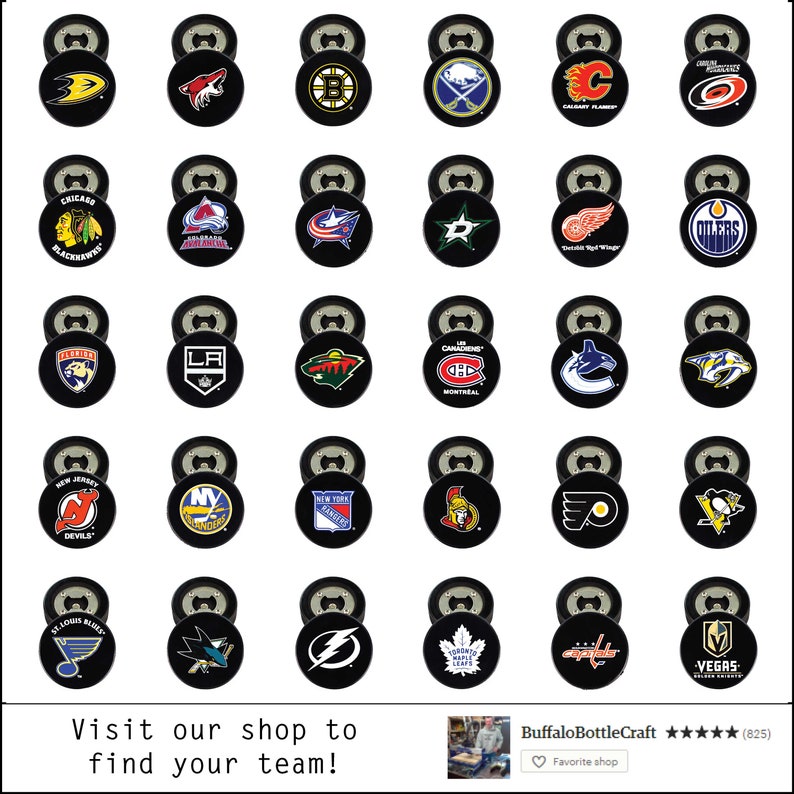 以下が含まれることがあります： NHLチームのボトルオープナー32個のセット。各オープナーは、中央にチームロゴが入った黒い円形です。ロゴはすべて異なり、NHLのさまざまなチームを表しています。ボトルオープナーは、8行4列のグリッド状に配置されています。画像の下部には、「ショップを訪れて、あなたのチームを見つけよう！」というテキストがあります。画像の右下には、「BuffaloBottleCraft」というテキストと、5つ星の評価と数字（825）が表示されています。