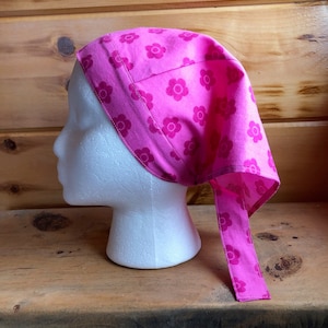 Retro Pink Floral Headscarf: Cotton Bandana Hair Covering