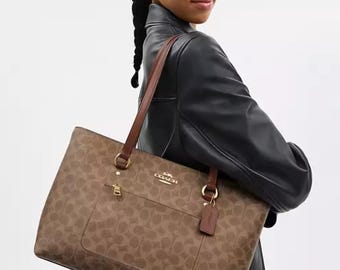 Coach shoulder bag outlet