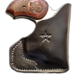 Pocket holster for Bond Arms &quot; Back up&quot; or any Bond Arms with 2 1/2 barrel attached