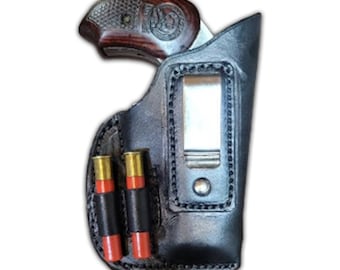 Funda IWB para Bond Arms con cañón de 4.25... Snake Slayer IV. Se pueden hacer presillas para cualquier calibre... Esta funda se lleva en la cintura.