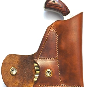 Pocket holster with ammo pouch for NAA Sidewinder or Sheriff with 2.5 barrel