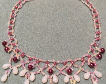 Roses et Fuschia RAS de cou style collier